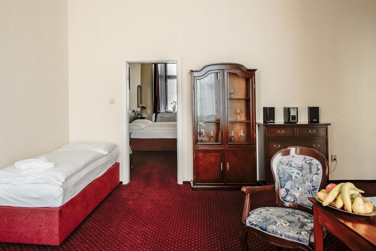 Hotel U Salzmannu Plzeň Dış mekan fotoğraf